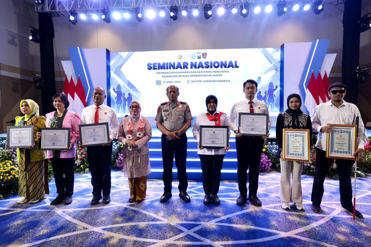 Ditres PPA – PPO Polda Jatim Terima Penghargaan dari Menteri PPPA